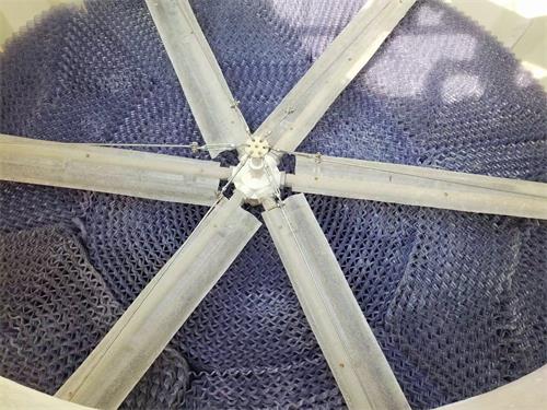 閉式冷卻塔里面的平衡管、風(fēng)機(jī)與側(cè)風(fēng)機(jī)的作用是什么